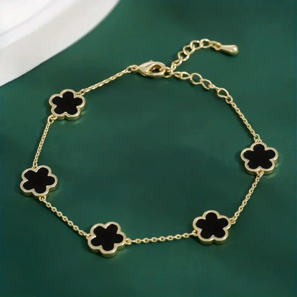 Jewelry New Gold And Black Clover Bracelet Fits Up To 8 Poshmark